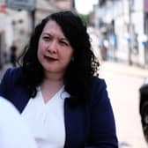 Victoria on speaking to a constituent on Tring High Street