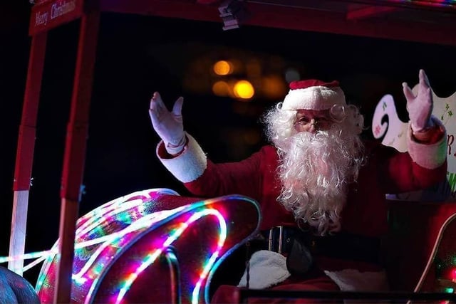 Santa returns to Hemel