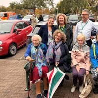 New buddy bench installed in bid to make Leverstock Green a more welcoming place