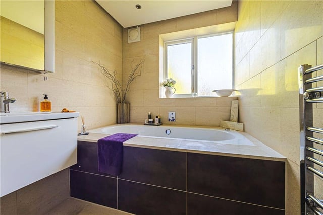 This luxury bath offers the perfect relaxing end to a busy day.