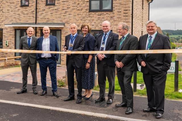 Deputy Mayor Cllr Alan Johnson cuts ribbon at Coniston Road