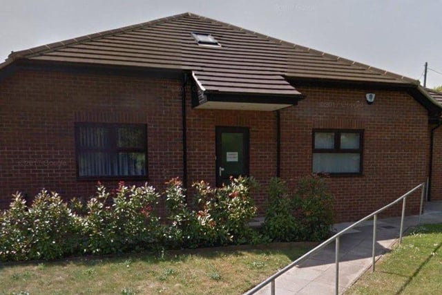 At Kings Langley Surgery on The Nap, Kings Langley, 66.1% of people responding to the survey rated their experience of booking an appointment as good or fairly good and 15.1% rated it as poor or fairly poor.
