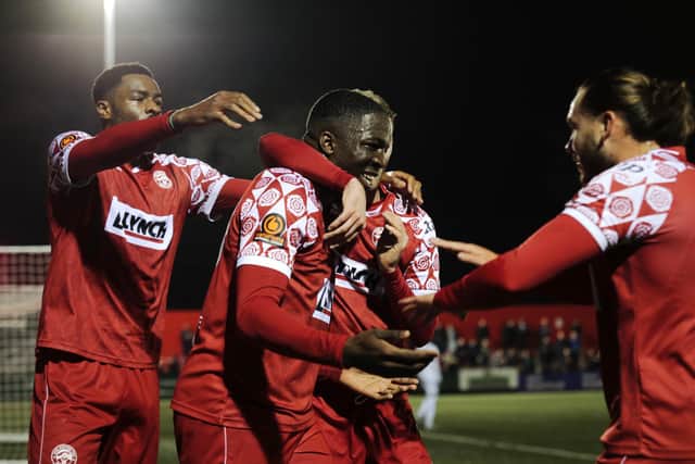 Hemel celebrate Saleem Akanbi's goal on Monday. Photo: Jemma Sear/HHTFC.