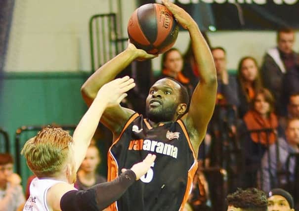 Hemel Storm's Bode Adeluola chipped in with seven crucial points in the final period to help Hemel across the line against Solent on Sunday.