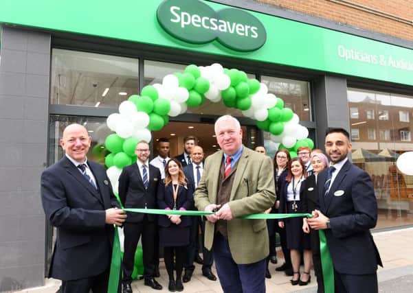 MP Sir Mike Penning opens Specsavers in Hemel Hempstead