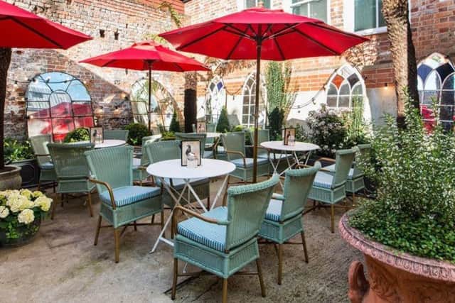 The secret garden at Bills