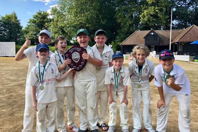 Tring Parks U10s celebrating as Hertfordshire League Champions 2018.