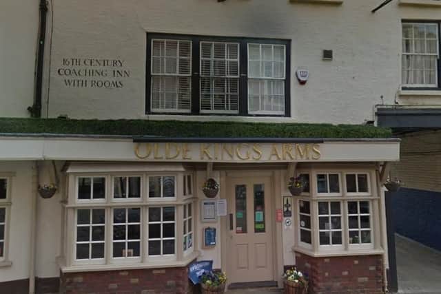 Have you ever seen a large jolly man in a pub? And was that man in Hemel'sThe Olde Kings Arms. And did he look oddly familiar, as though he was King of England from1509 to 1547? Well you're not alone, as apparently the ghost of Henry VIII is said tohaunt some of the upstairs bedrooms. Apparently Henry was a big fan of the various hostelries of Old Town (who isn't?) so half a millenium later he still pops down there. Copyright: Google Maps