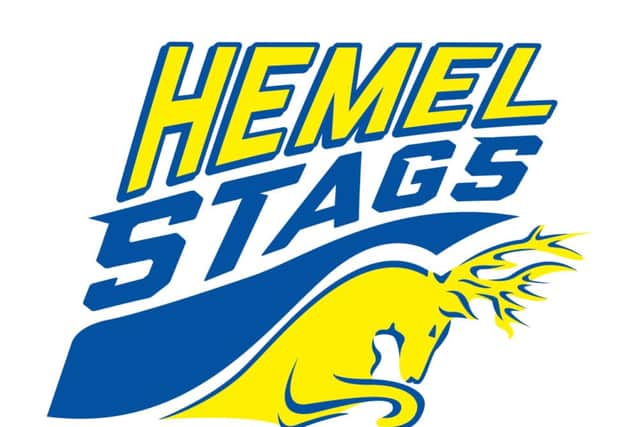 Hemel Stags club crest