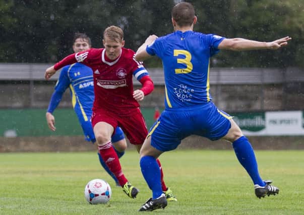 Hemel Town FC captain Jordan Parkes in action against Concord Rangers. Picture (c) Darren Kelly, hemelphotographer@gmail.com