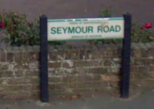 The usually tranquil setting of Seymour Road, Northchurch: were two machete-wielding men walking down this street... and if so why?? PNL-140929-103841001