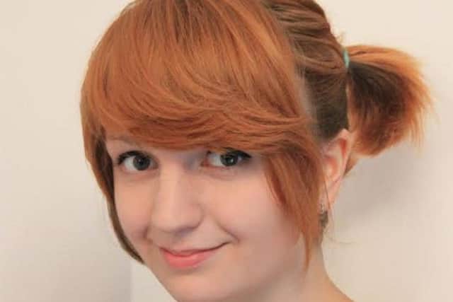 Ellie Dibben, 17