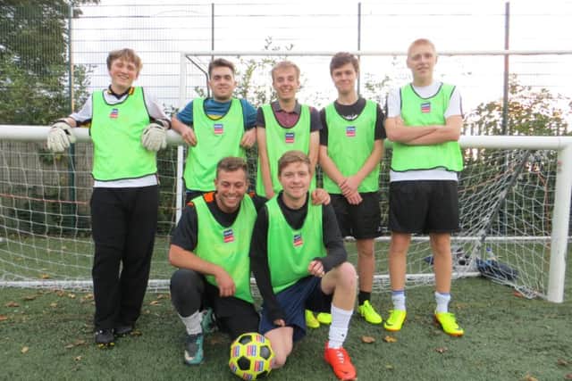 Hemel Hempstead Leisure Leagues side Oceans 5
