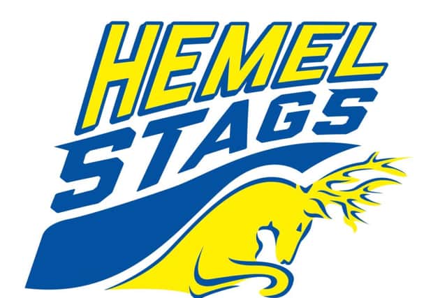 Hemel Stags club crest