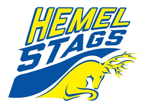 Hemel Stags club crest