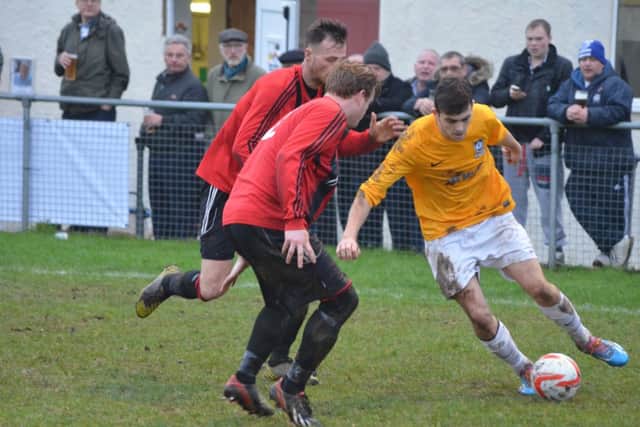 Mitchell Weiss in action for Kings Langley against Saffron Walden Town. Picture (c) Chris Riddell