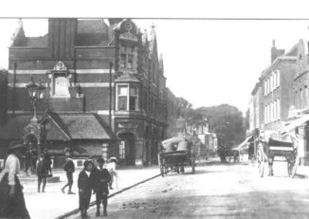 Hemel Hempstead High Street and Corn Exchange in circa 1905 and the Old High Street and Cranstone Fountain in the late 19th century (below)