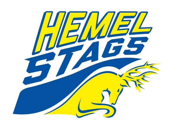 Hemel Stags club crest