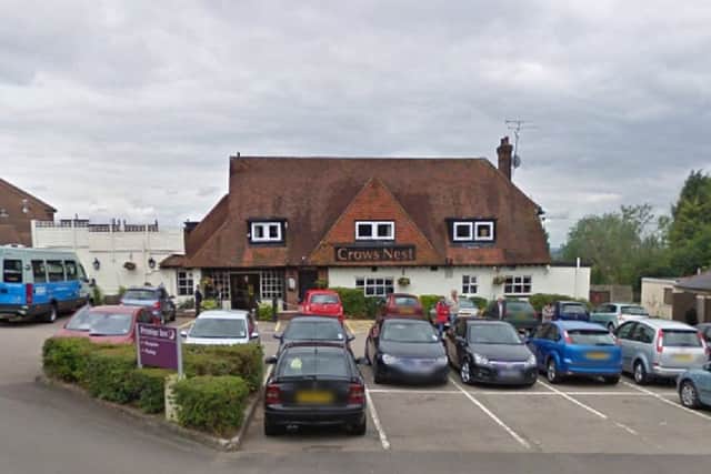 Crows Nest Beefeater restaurant, Tring Hill