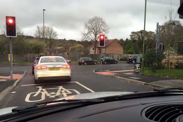 The new traffic lights on Durrants Lane, Northchurch