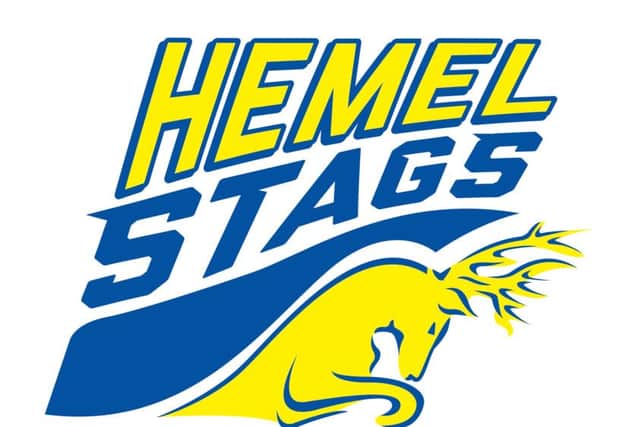 Hemel Stags club crest