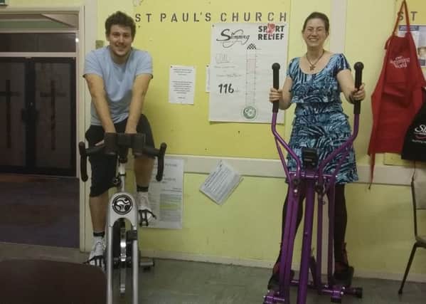 Ettienne Beyleveldt and Aryldi Moss-Burke banking their miles for Sport Relief