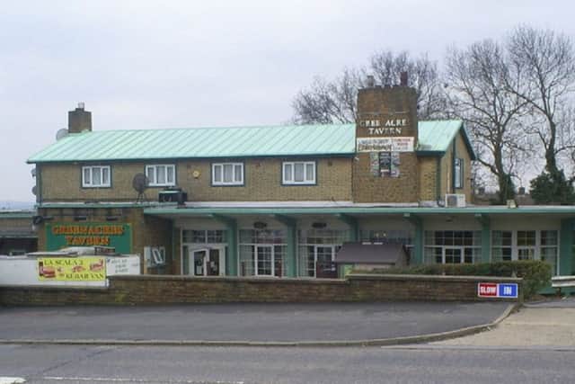 The Greenacres Tavern in Leys Road, Bennetts End, Hemel Hempstead