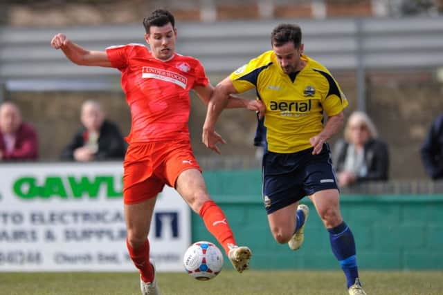 Graeme Montgomery was a constant threat for Hemel. Picture (c) Terry Rickeard