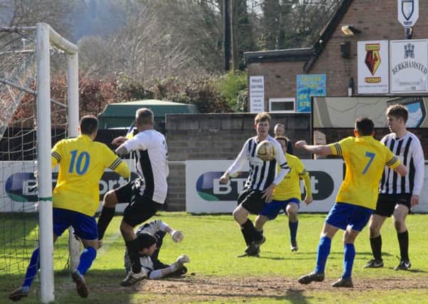 Berkhamsted were thwarted by Hoddesdon's late salvo. Picture (c) Ray Canham