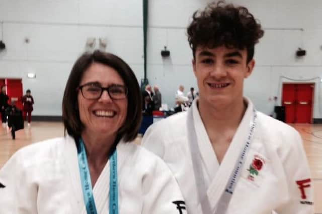 Senior medallists Sharon Rush and Michael Fryer