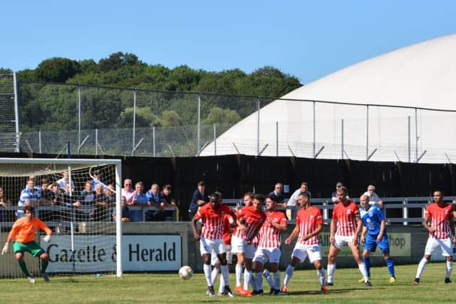 Chippenham v Kings Langley. Pictures: Chris Riddell.
