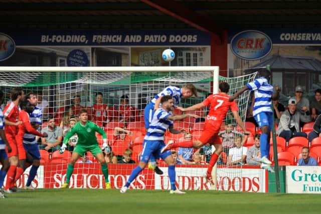 Hemel v Oxford City. Image: Terry Rickeard.
