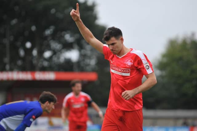 Hemel v Herne Bay. Picture: Terry Rickeard. PNL-160918-080846002