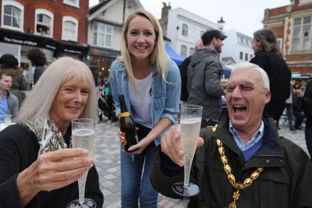 Pictch and Eat event at Hemel Hempstead Old Town on Saturday.
Mayor and Mayoress Bob and Wendy McLean try some prosecco with event organiser Sophie Rigby.