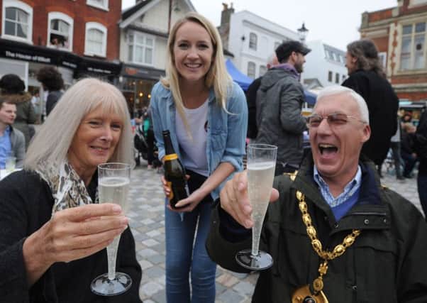 Pictch and Eat event at Hemel Hempstead Old Town on Saturday.
Mayor and Mayoress Bob and Wendy McLean try some prosecco with event organiser Sophie Rigby.