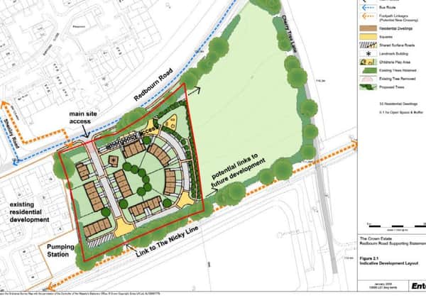 Plan for Redbourn Road development fron Crown Estate

NEW HOUSING PROPOSALS AT REDBOURN ROAD, HEMEL HEMPSTEAD
Around thirty three new dwellings could be built to the north east edge of Hemel Hempstead along from Hunters Oak Estate and the Pump House, in plans submitted this week by The Crown Estate, to the planning authority, Dacorum Borough Council.