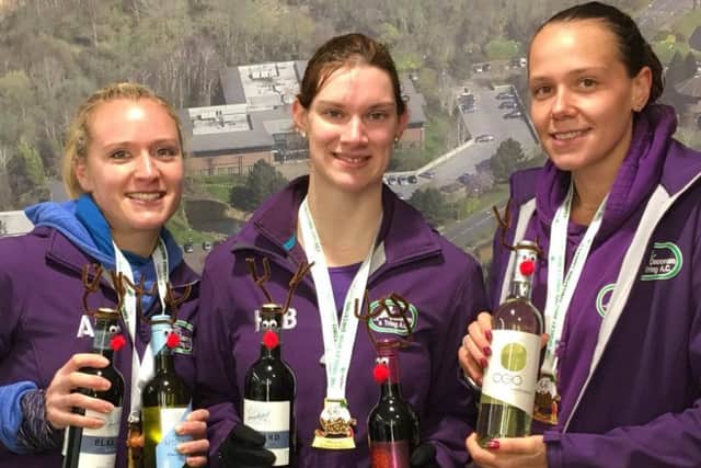 D&T's winning ladies team at Croxley 10k.