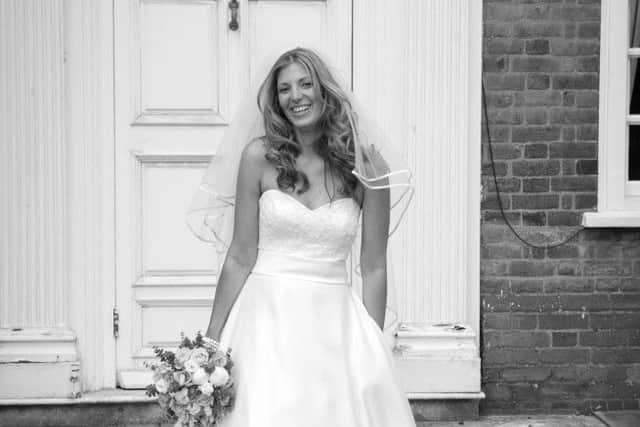 Nicola Cross PNL-150916-093752001