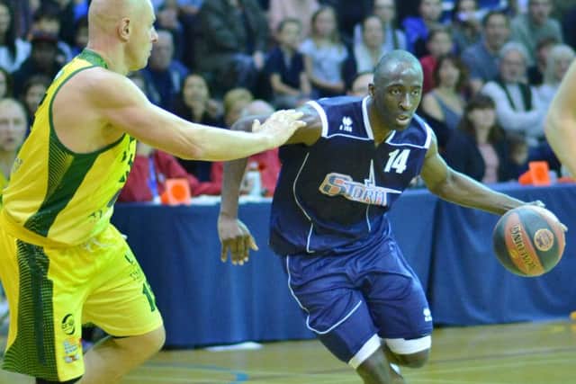 Wayne Yeboah of Hemel Storm v Loughborough Riders. PNL-160512-100457002