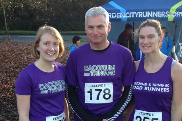 D&T runners at the Festive 5.