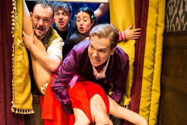 The Play That Goes Wrong