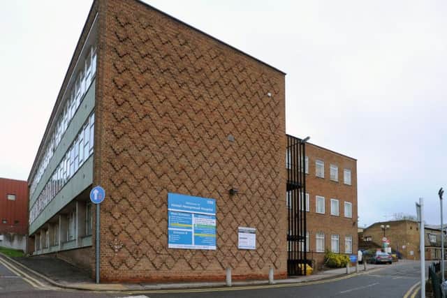 Hemel Hempstead Hospital buildings PNL-161101-172544009