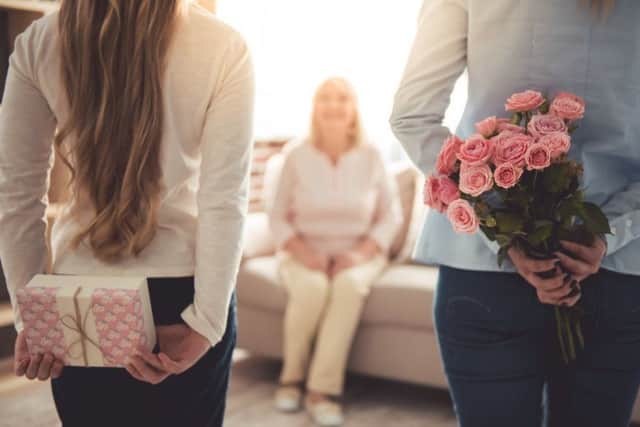 Nearly a third of us wont see mums for Mothering Sunday