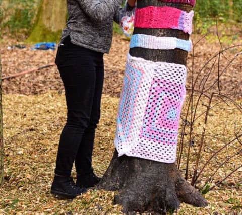 Hastoe yarn-bombing after arson attack