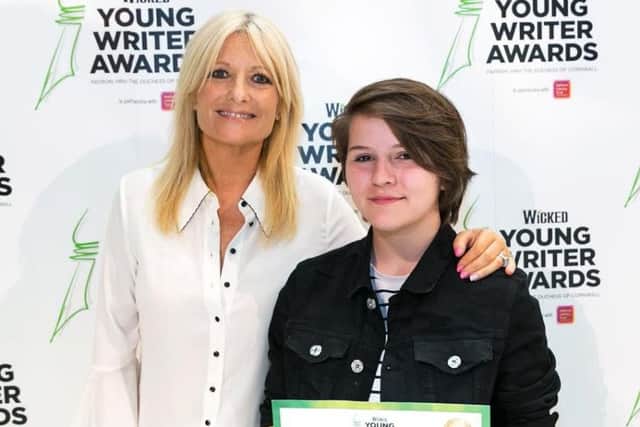 Julia Mc Grattan with Gaby Roslin. Picture by Darren Bell