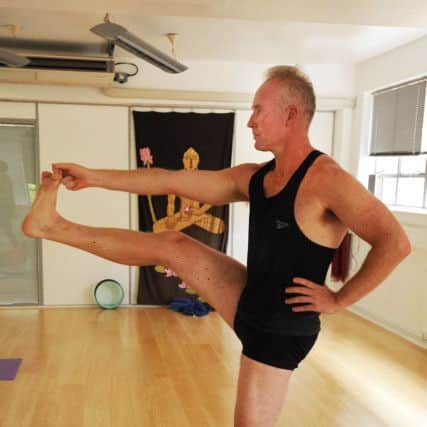 Early morning Yoga in Berkhamsted. Jeremy Johnson.