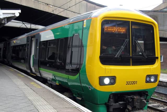 London Midland train ENGNNL00120130304155417
