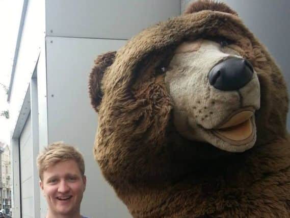 Friends raise money for Alex Hubbard who died aged 21 from a heart attack.